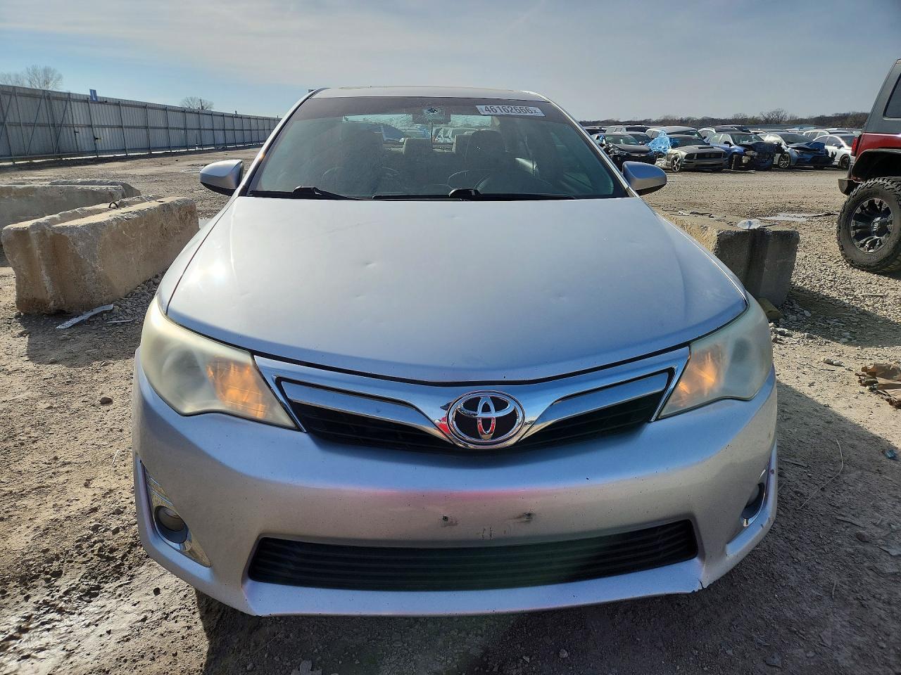 2014 TOYOTA CAMRY