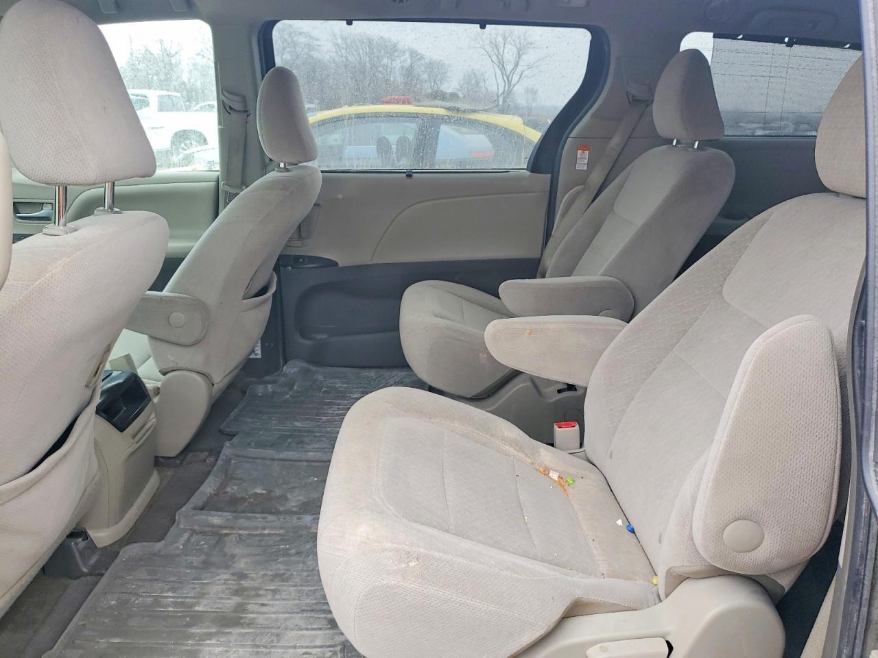 2015 TOYOTA SIENNA
