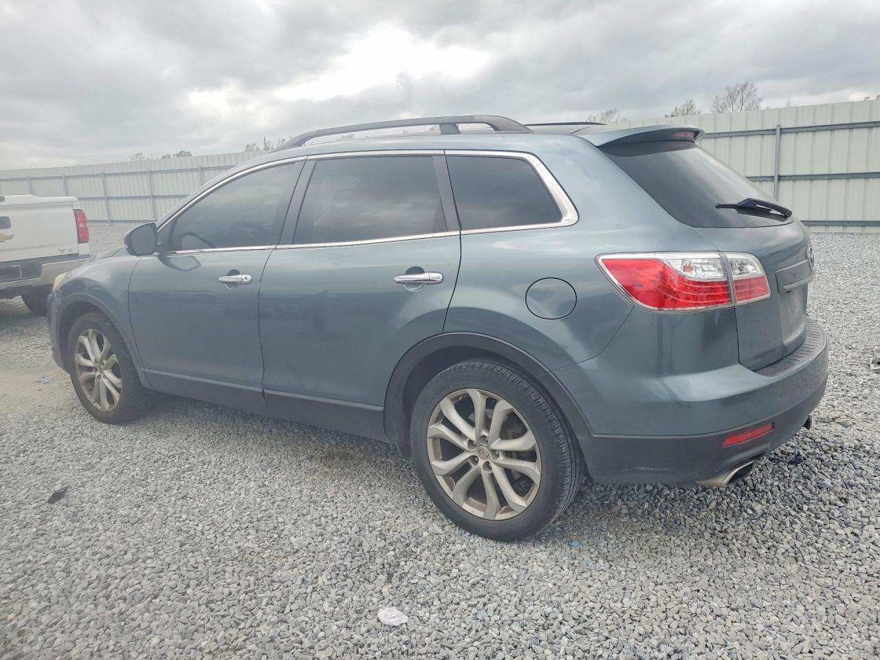 2011 MAZDA CX-9