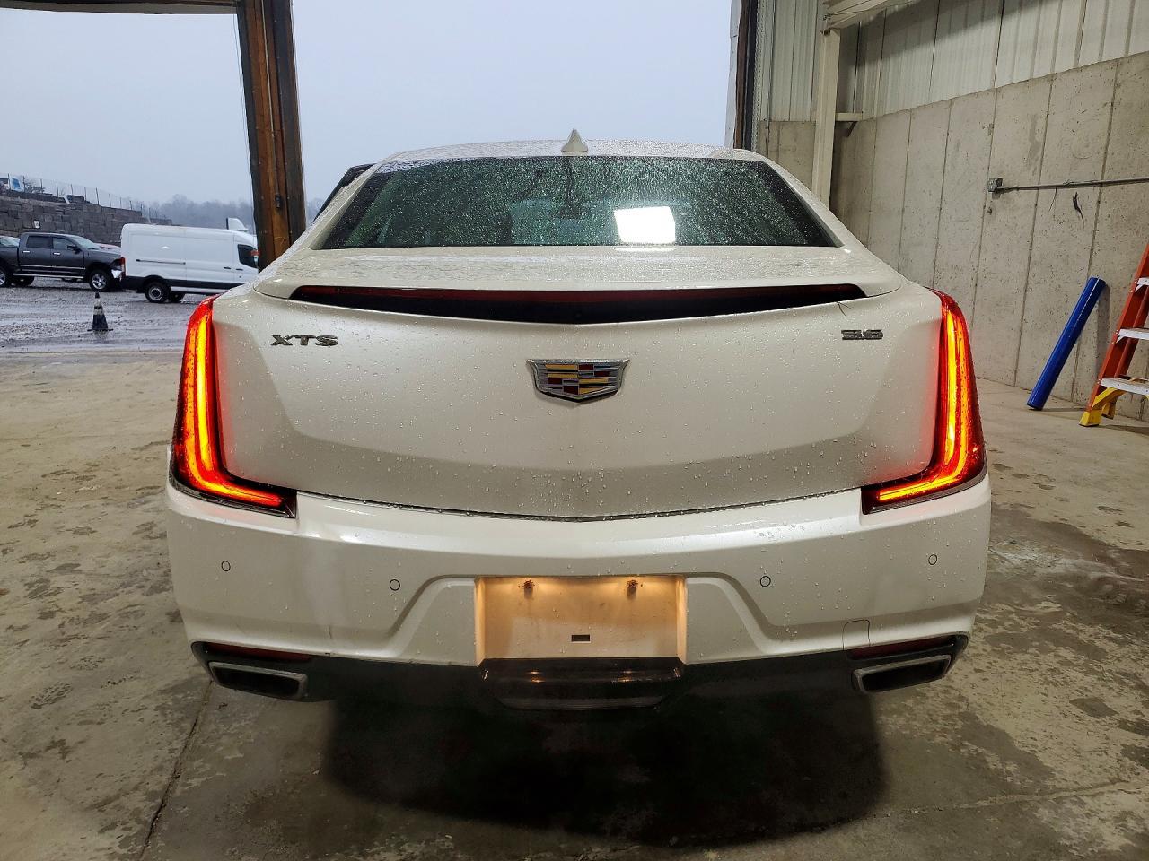 2019 CADILLAC XTS
