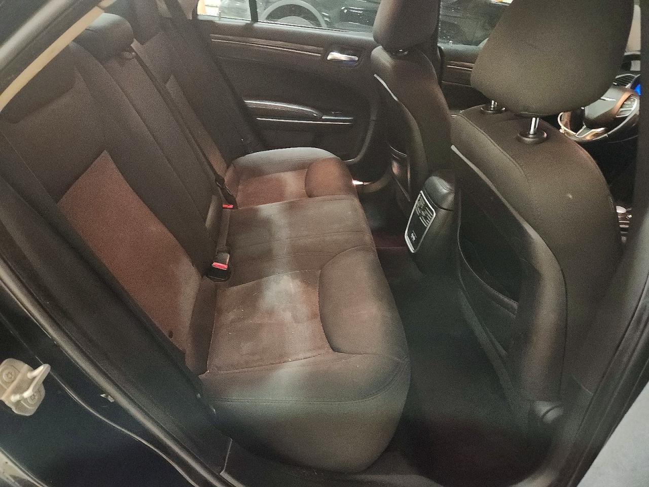 2018 CHRYSLER 300
