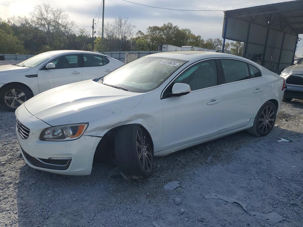 2018 VOLVO S60