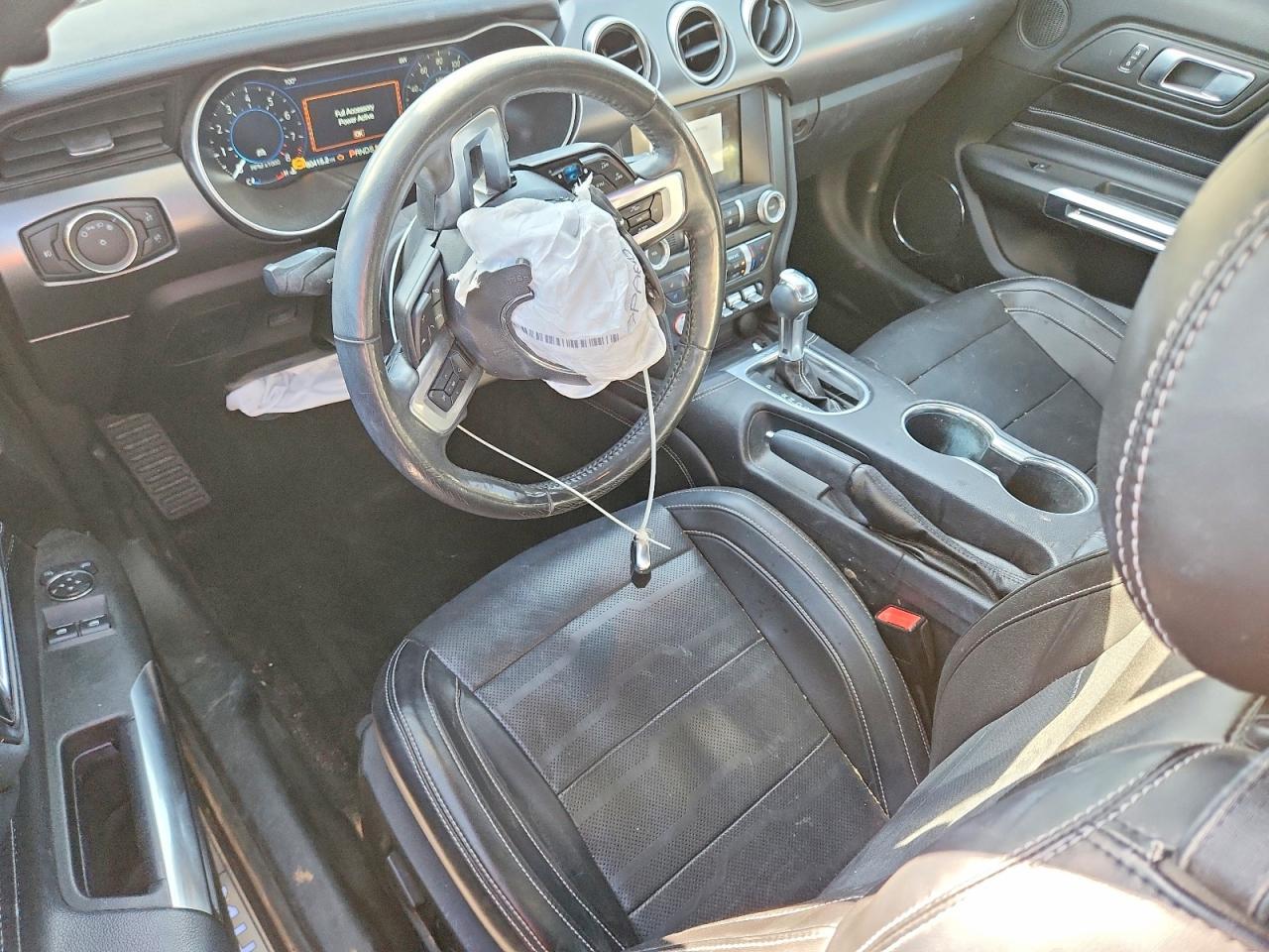 2020 FORD MUSTANG