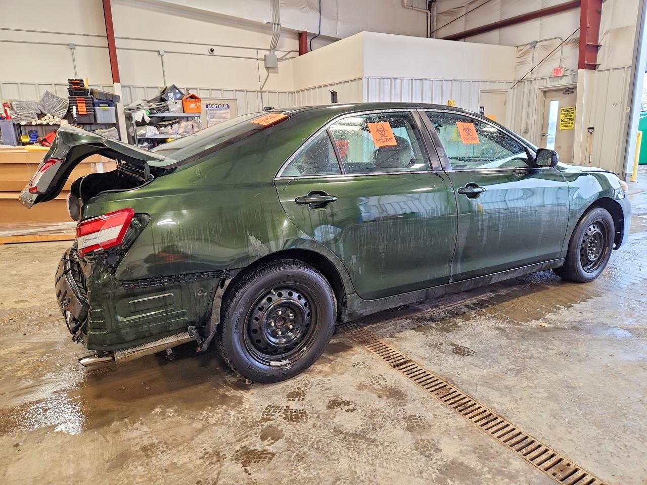 2011 TOYOTA CAMRY