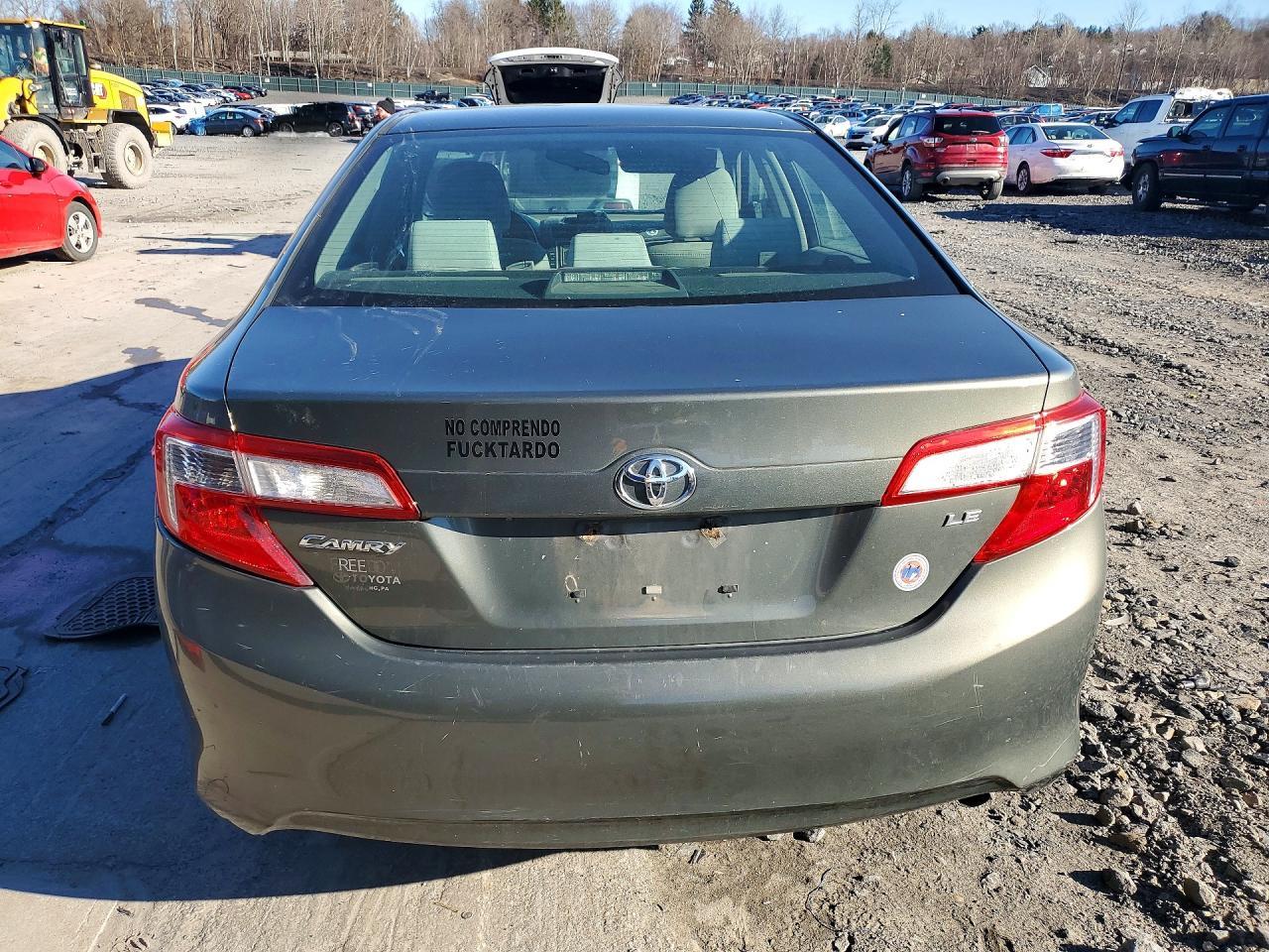 2014 TOYOTA CAMRY