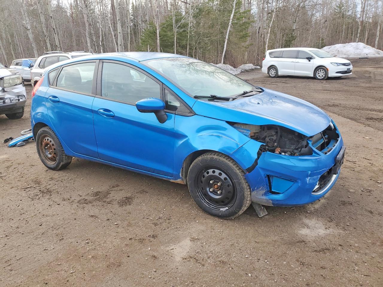 2012 FORD Fiesta