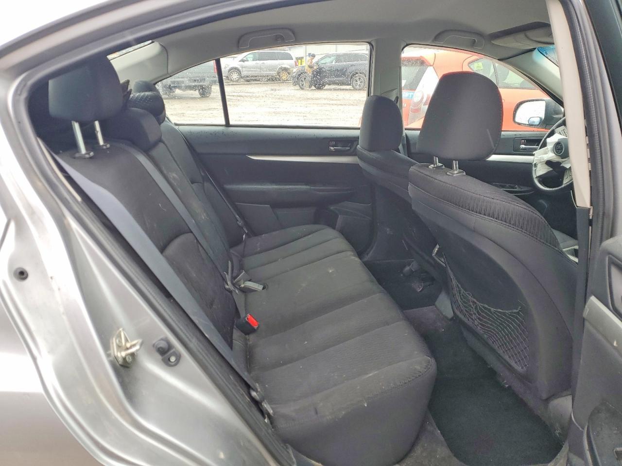 2011 SUBARU Legacy