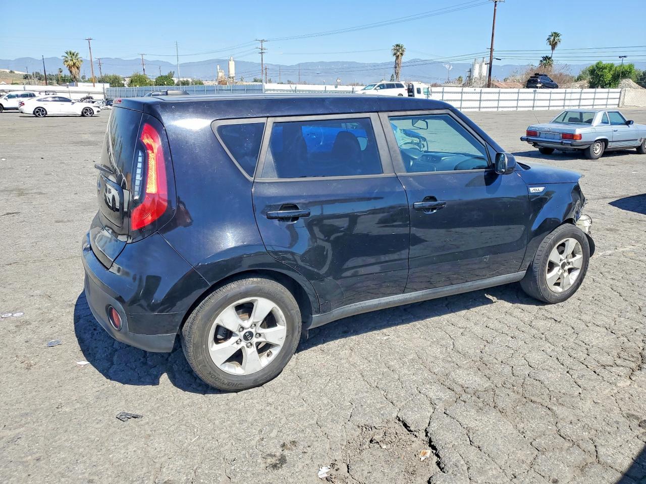2018 KIA SOUL