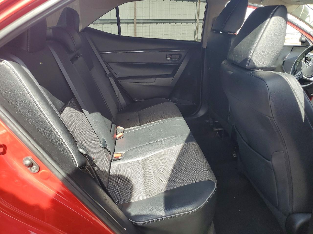 2016 TOYOTA COROLLA