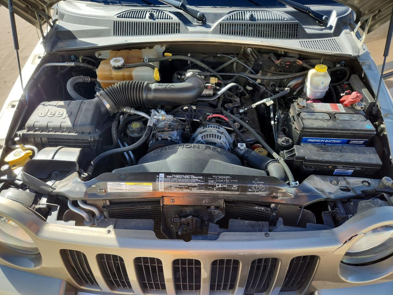 2004 JEEP Liberty