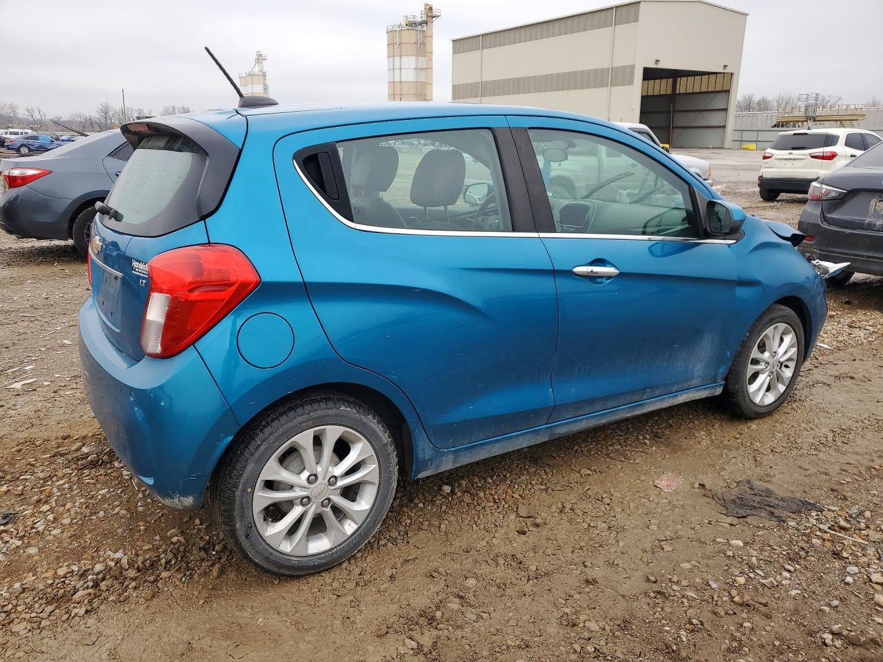 2019 CHEVROLET Spark