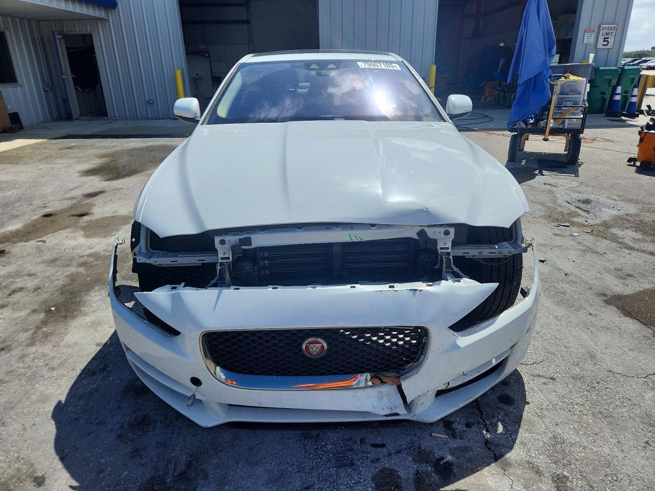 2017 JAGUAR XE