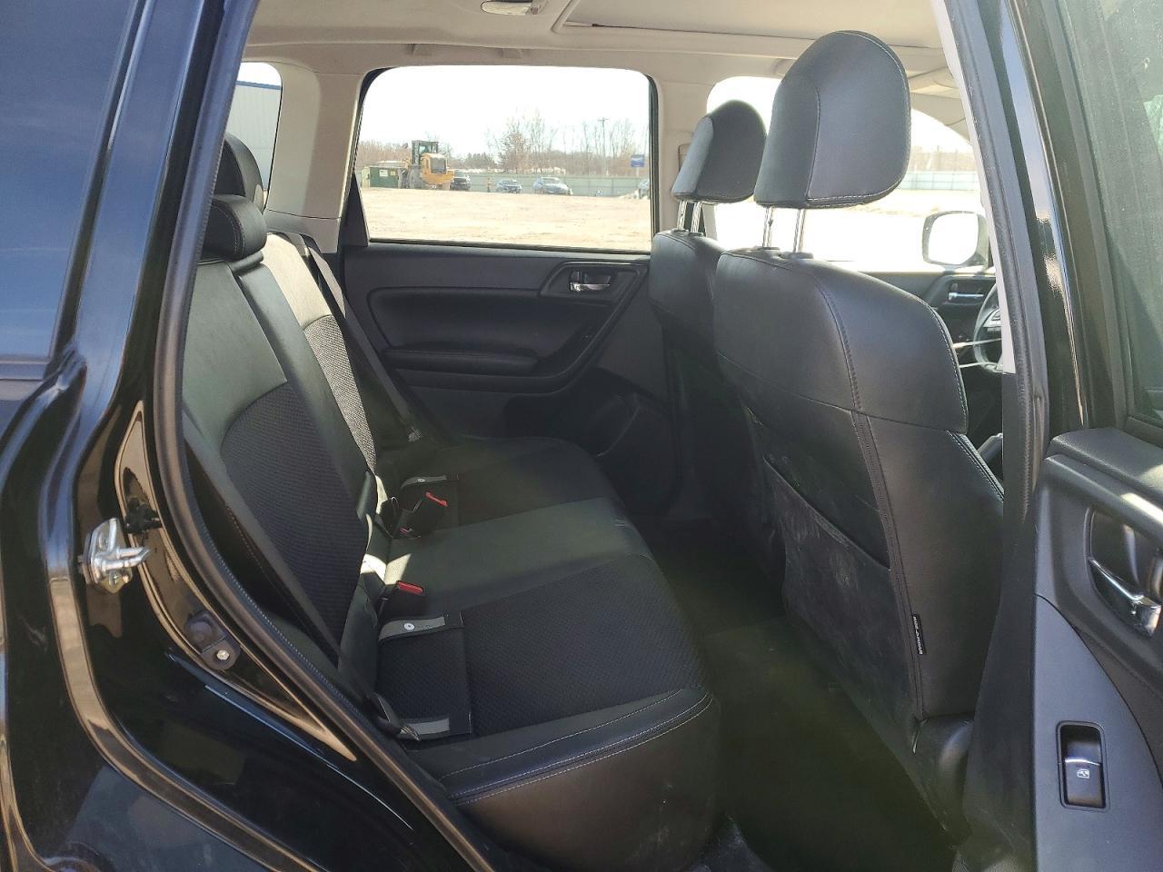 2018 SUBARU FORESTER