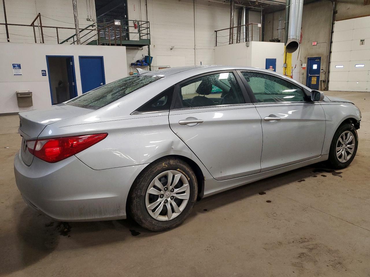 2011 HYUNDAI SONATA