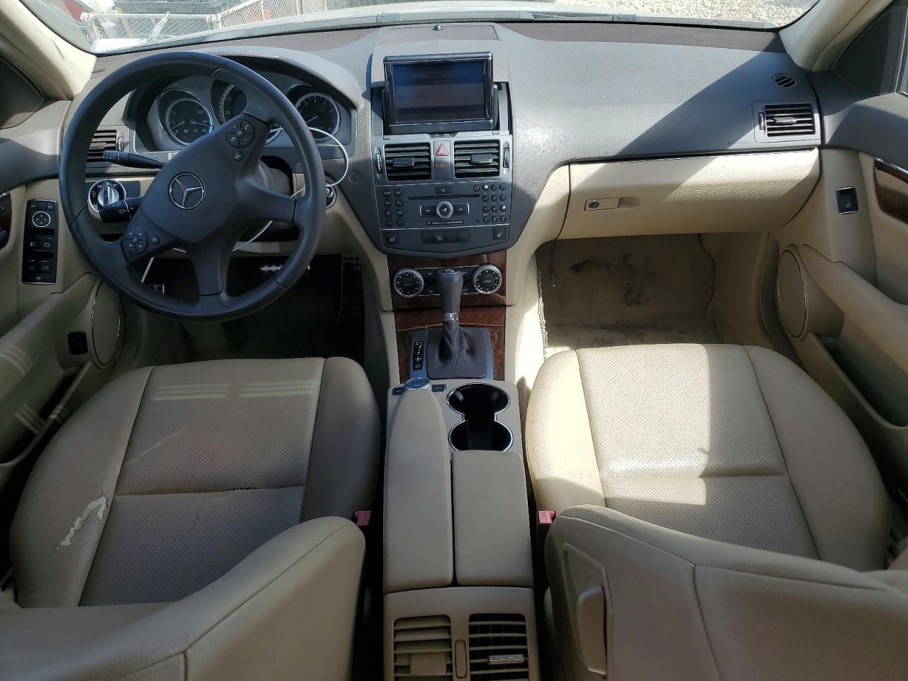 2011 MERCEDES-BENZ C-CLASS