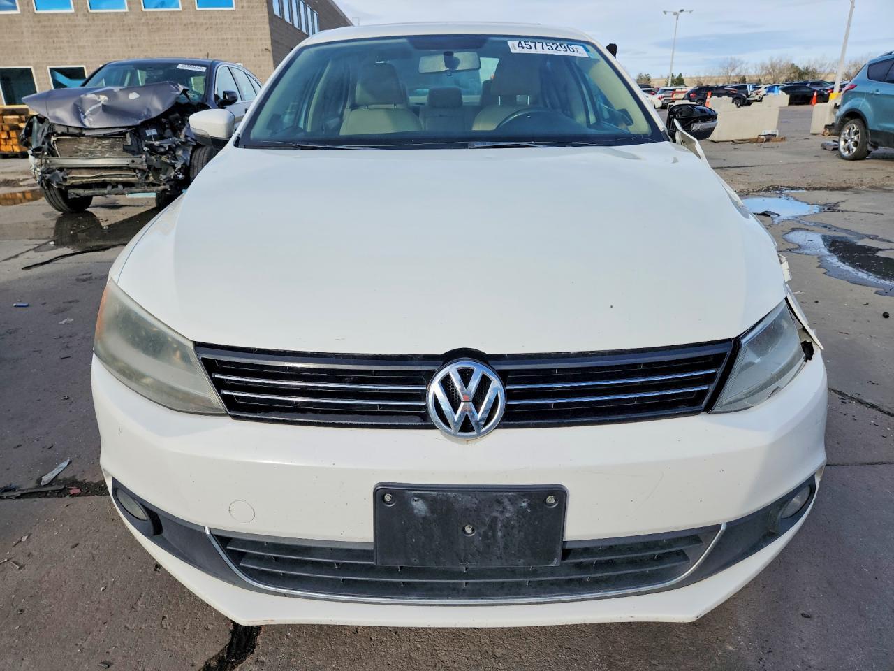 2012 VOLKSWAGEN JETTA