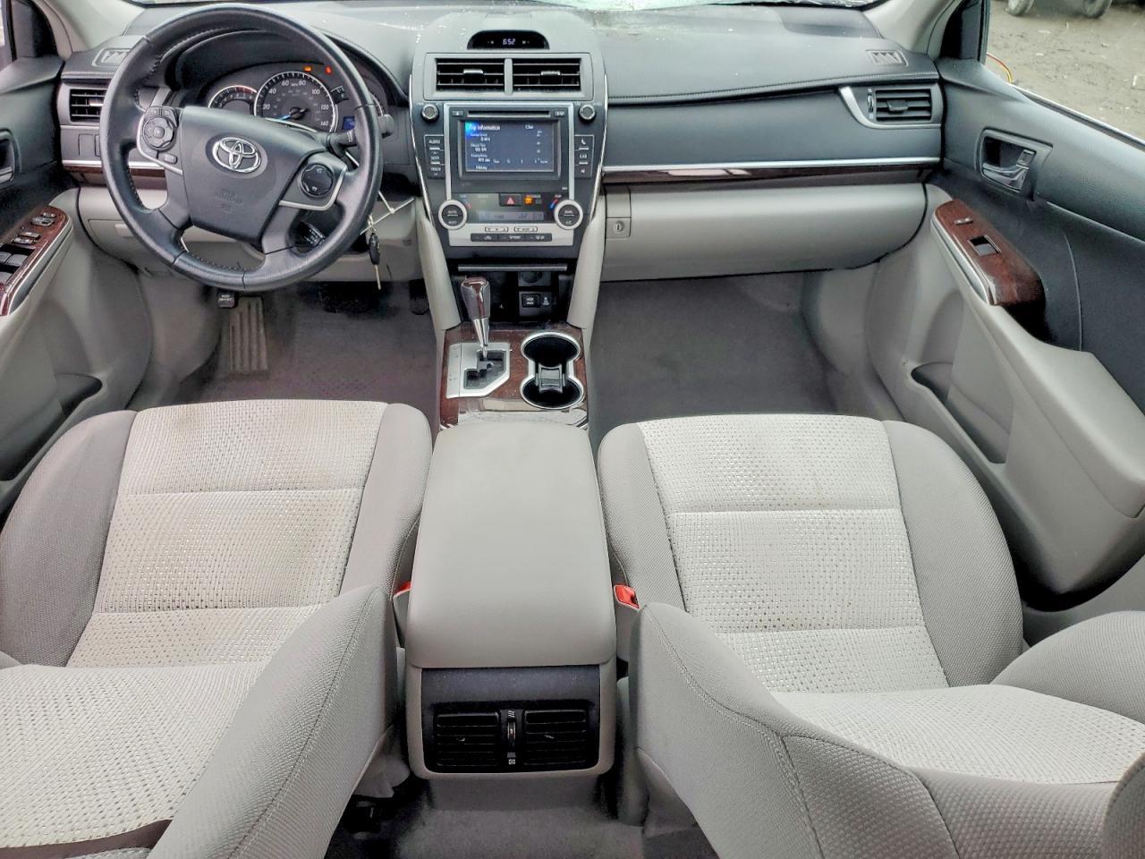 2014 TOYOTA CAMRY