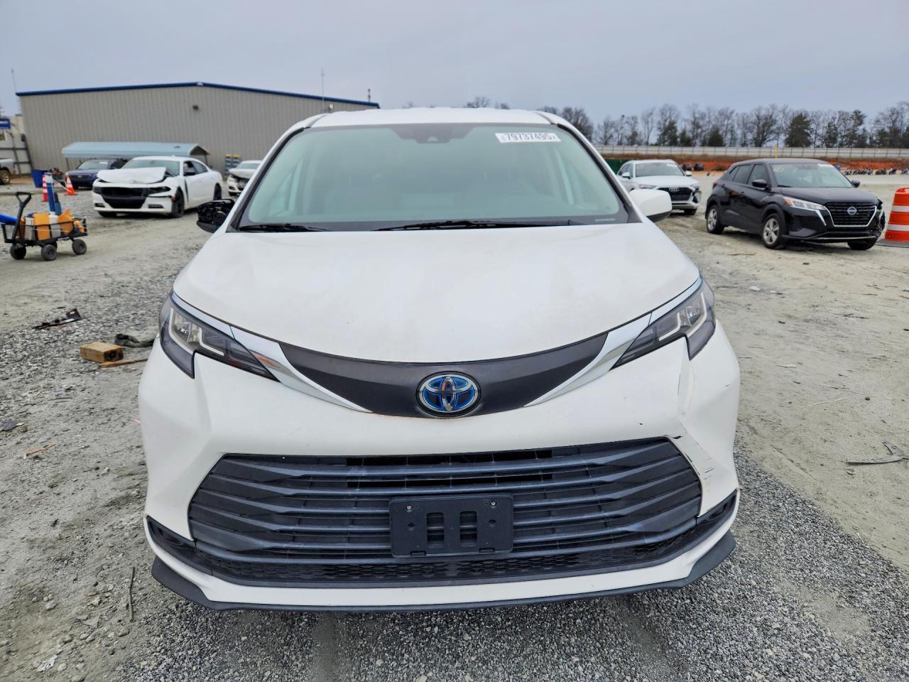 2022 TOYOTA SIENNA