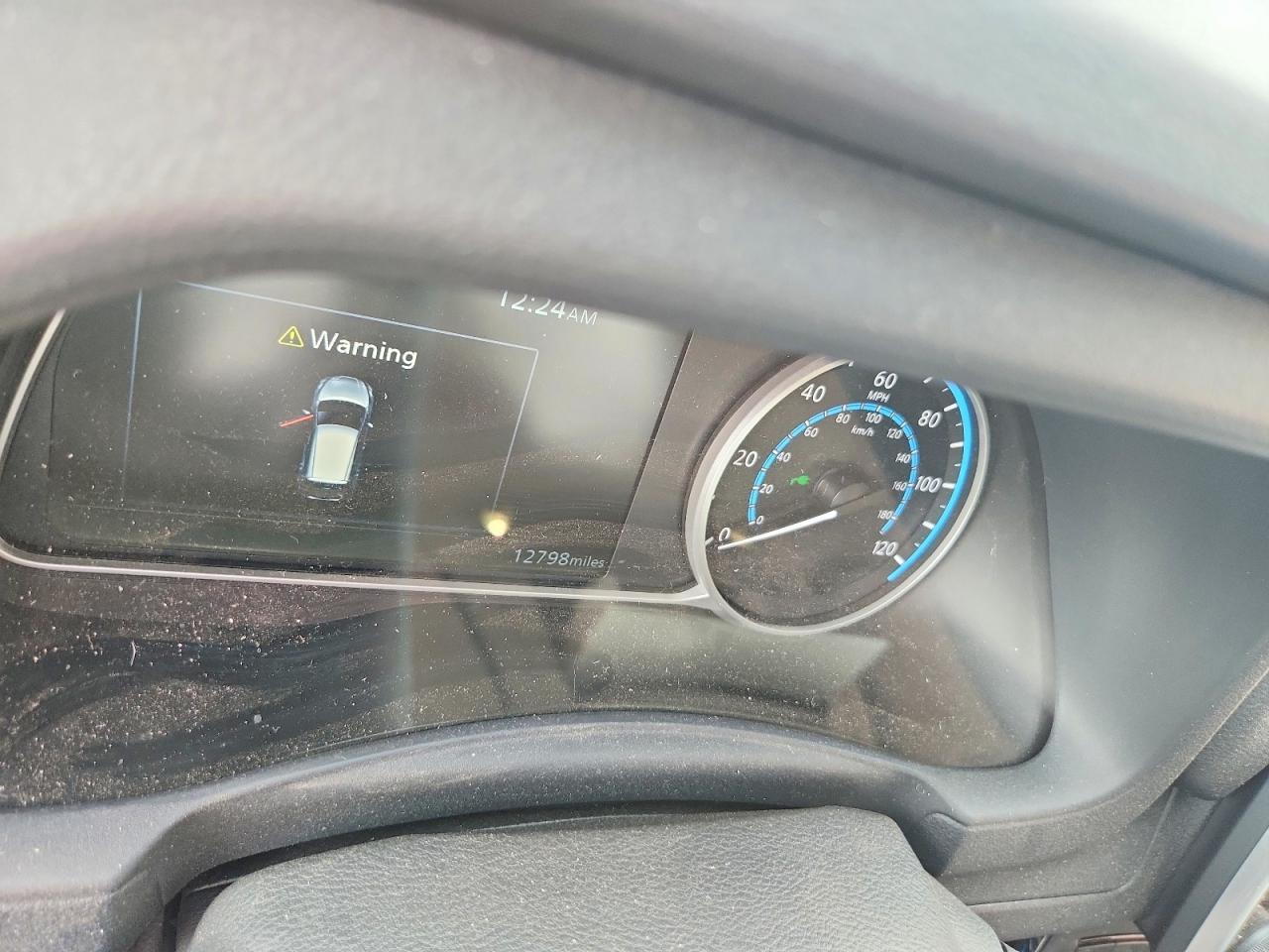 2025 NISSAN LEAF