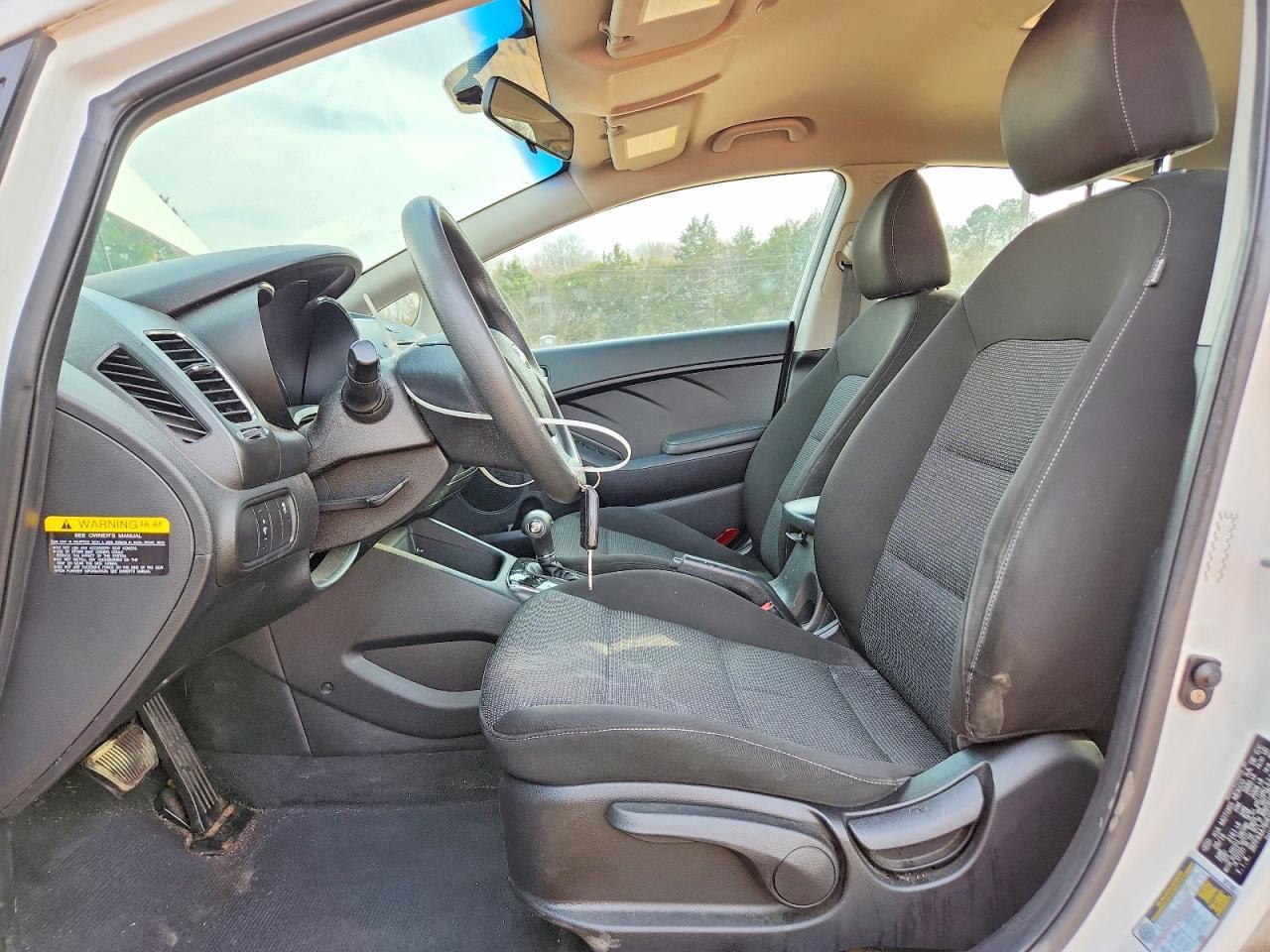 2017 KIA FORTE