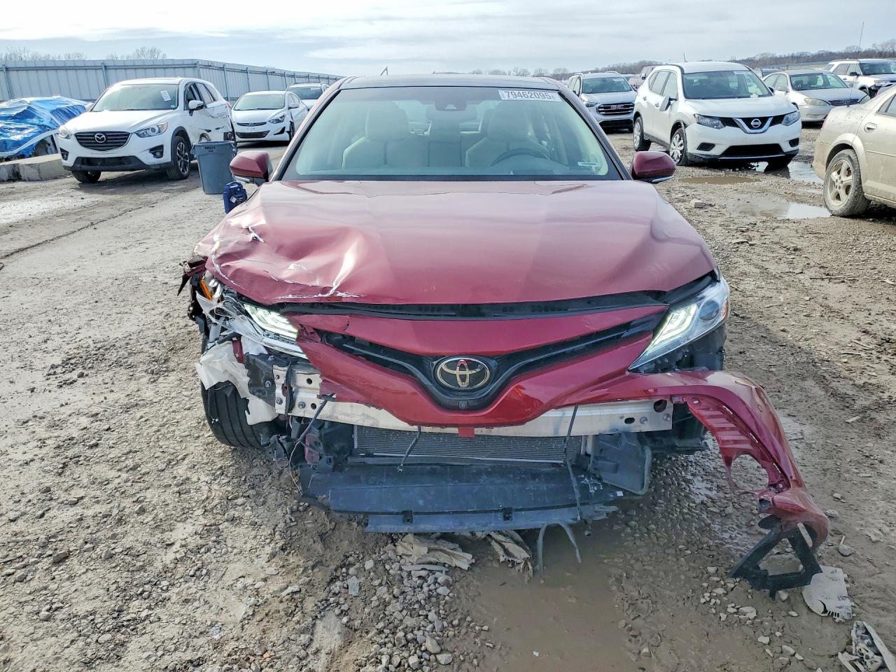 2018 TOYOTA CAMRY