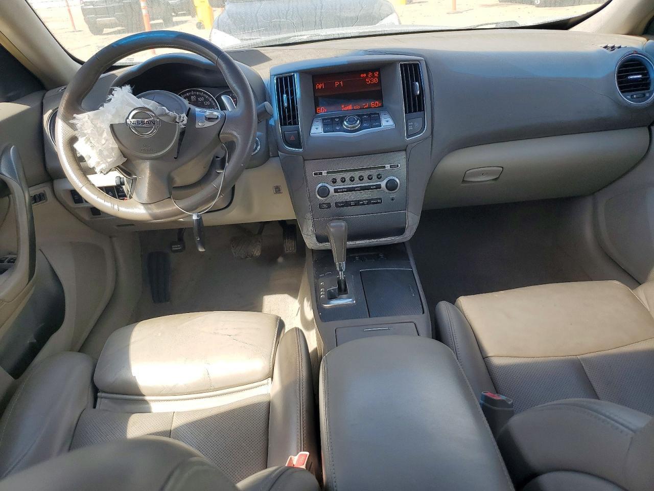 2009 NISSAN Maxima