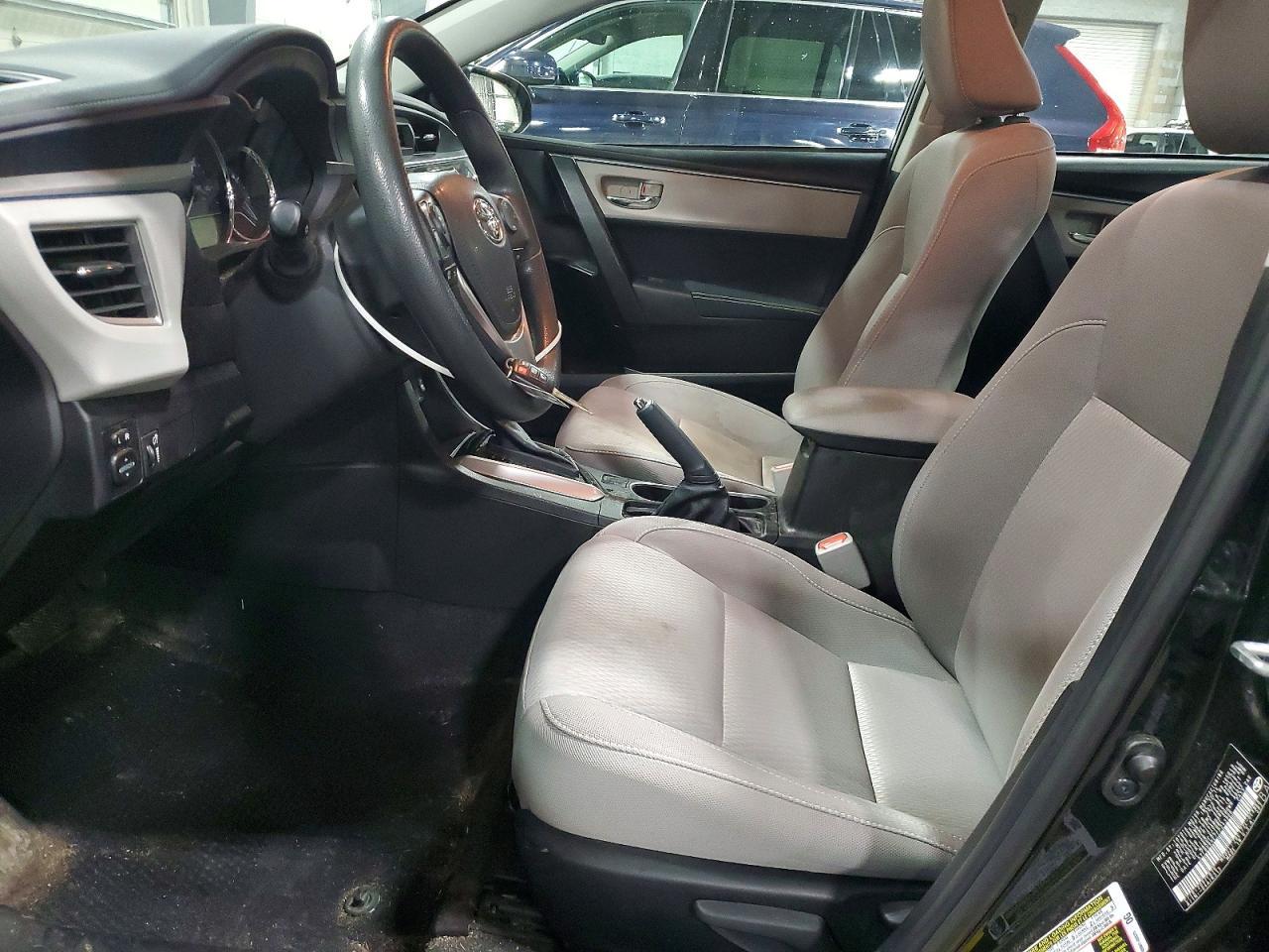 2015 TOYOTA COROLLA