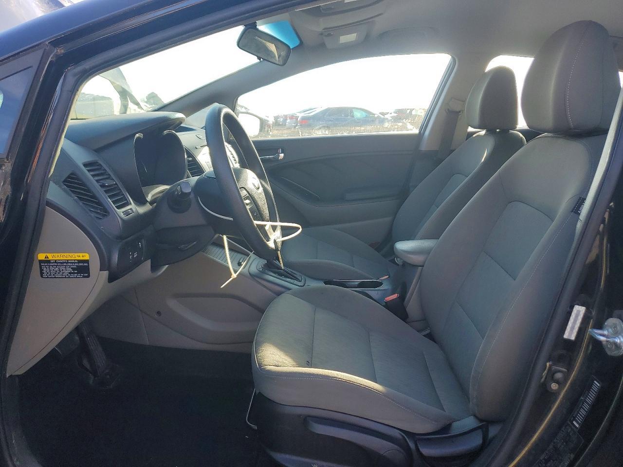 2015 KIA FORTE