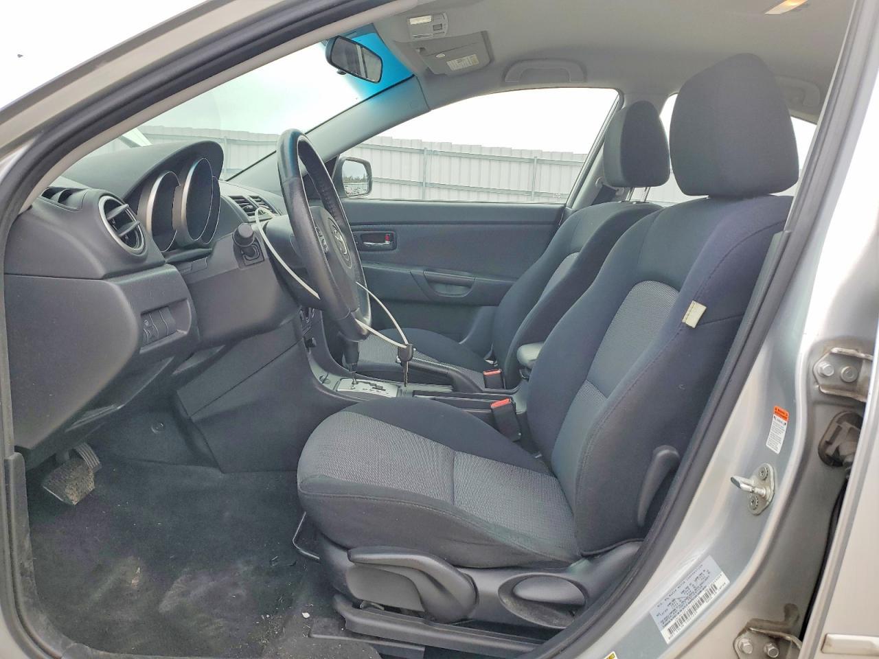 2009 MAZDA 3