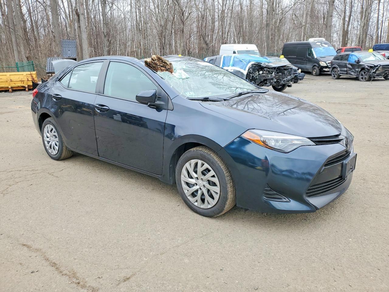 2019 TOYOTA COROLLA