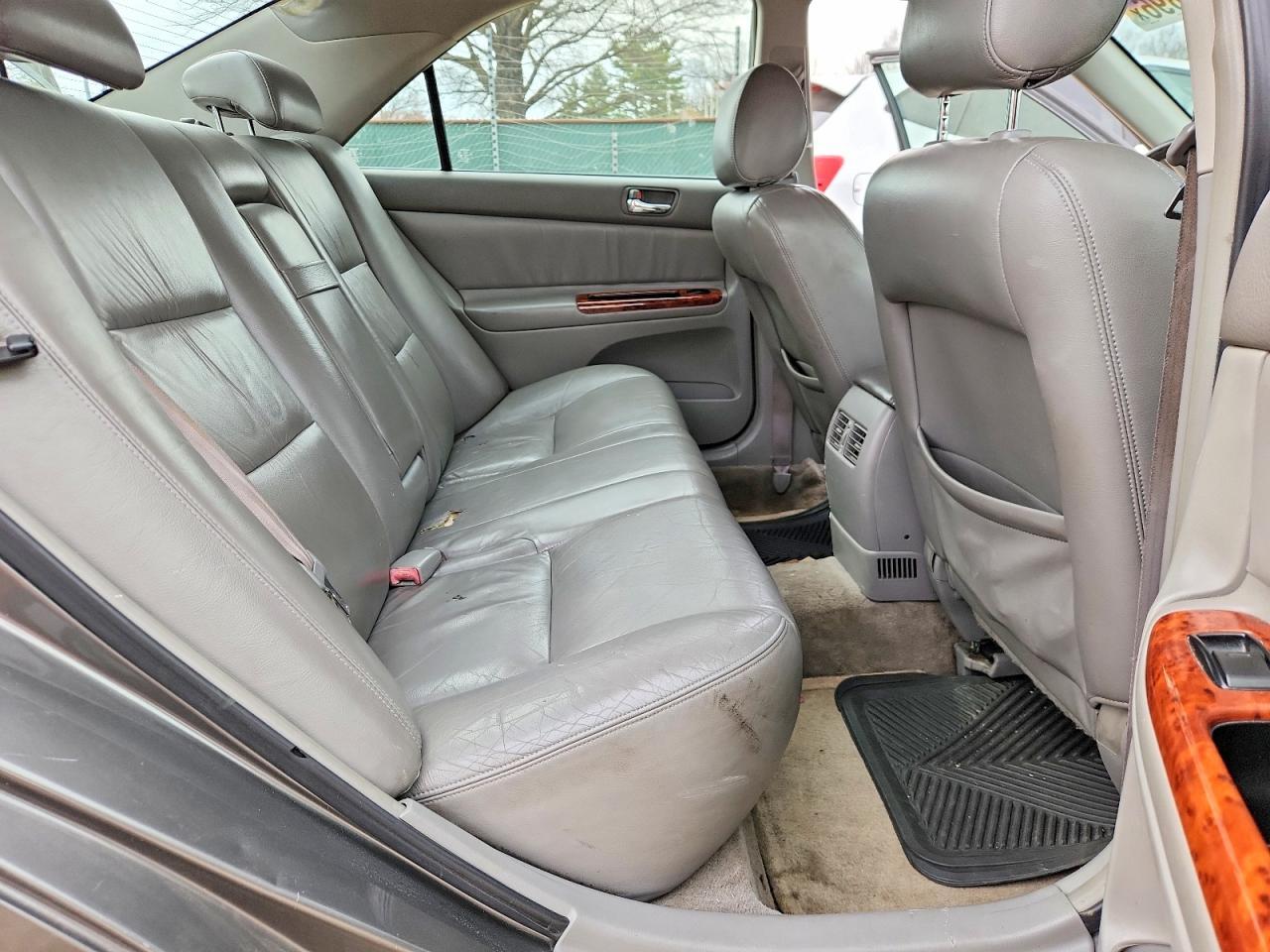 2002 TOYOTA CAMRY