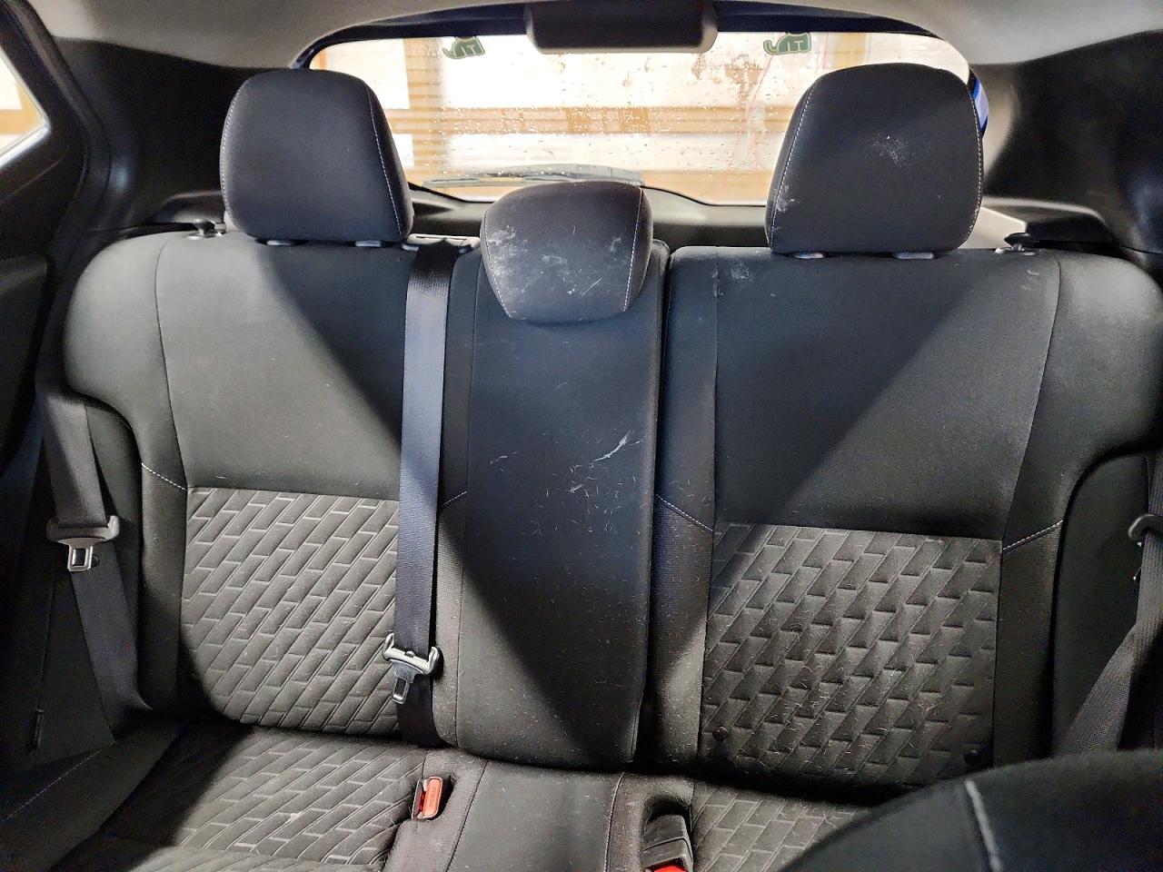 2021 NISSAN KICKS