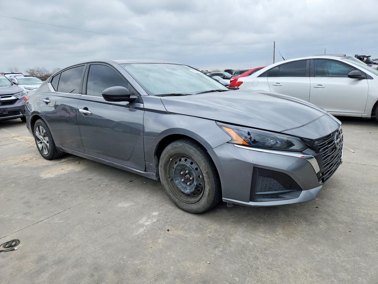 2024 NISSAN ALTIMA