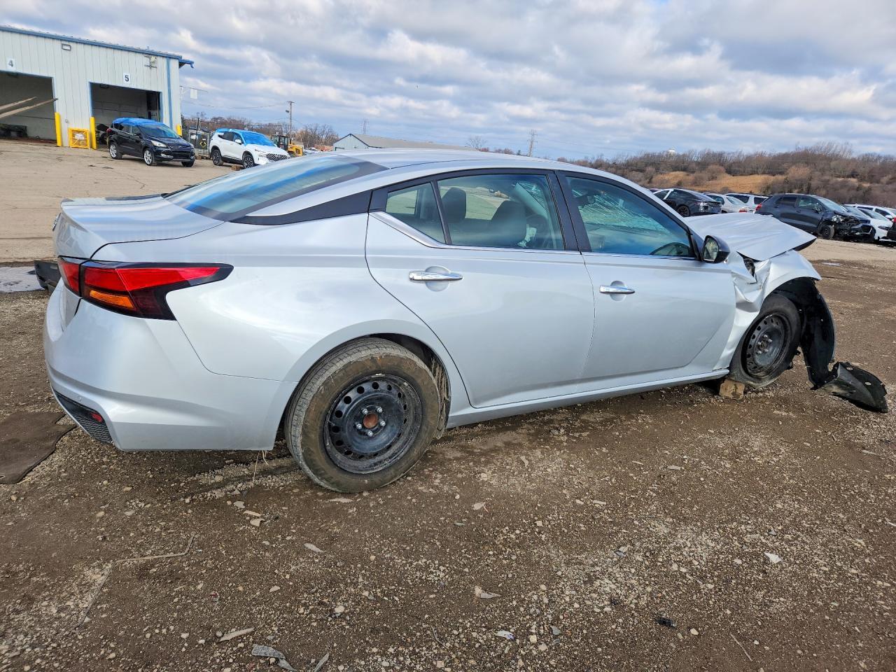 2024 NISSAN ALTIMA