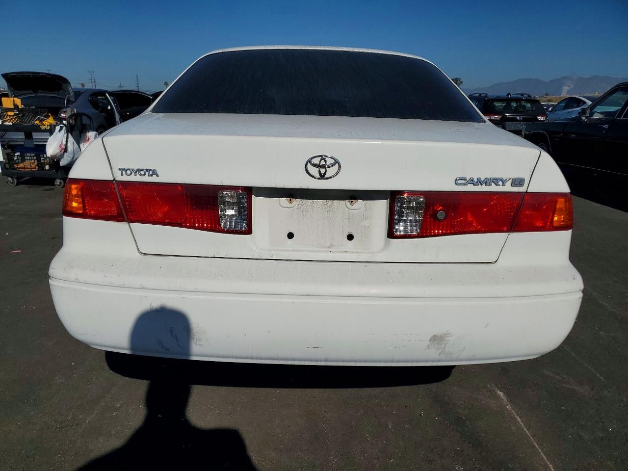 2000 TOYOTA CAMRY