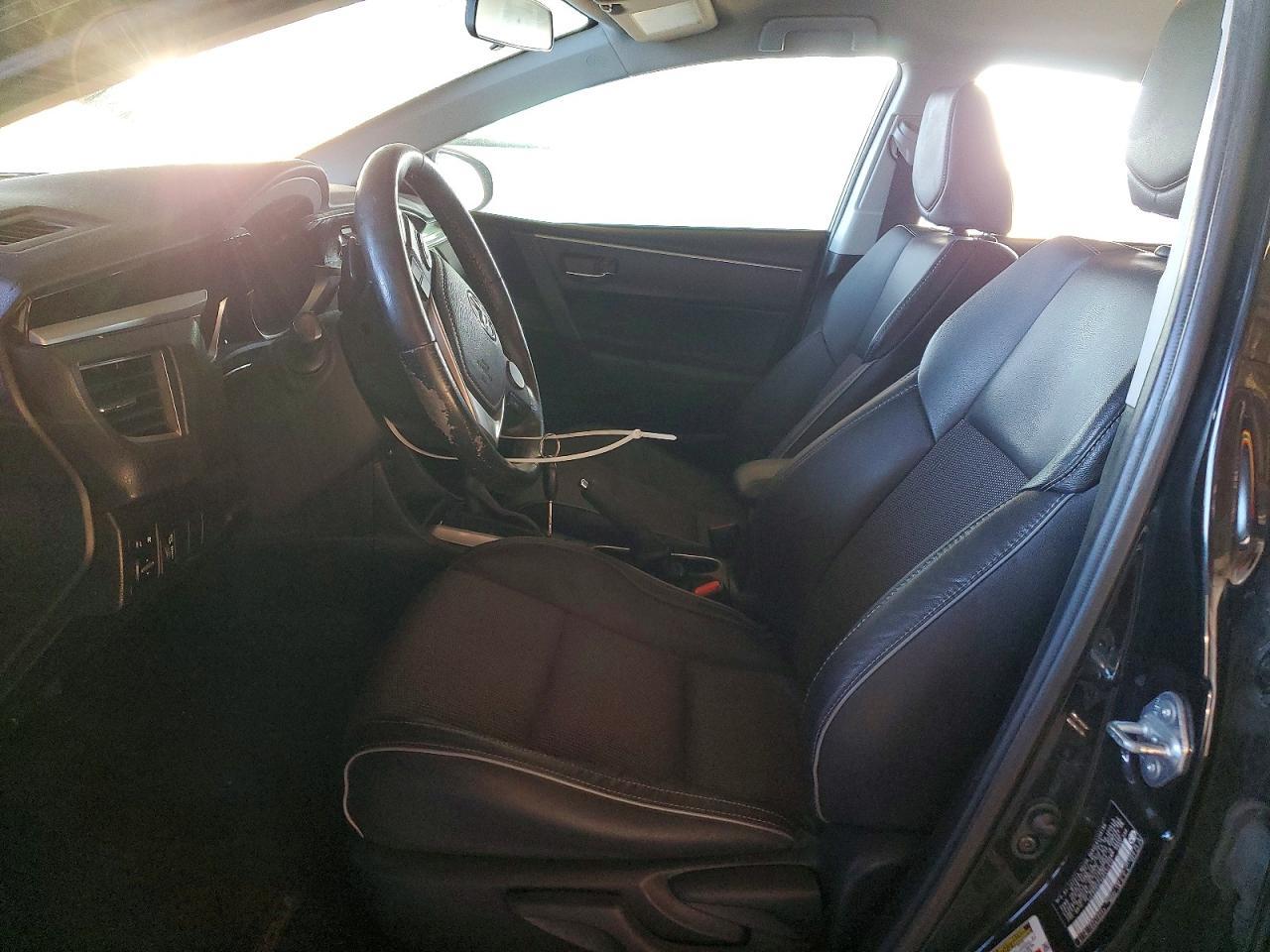 2016 TOYOTA COROLLA