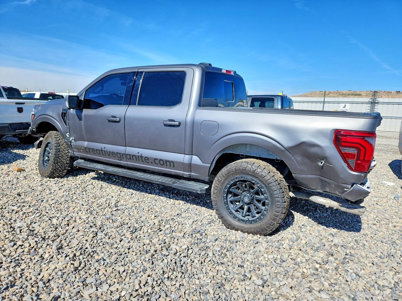 2025 FORD F-150 Lightning