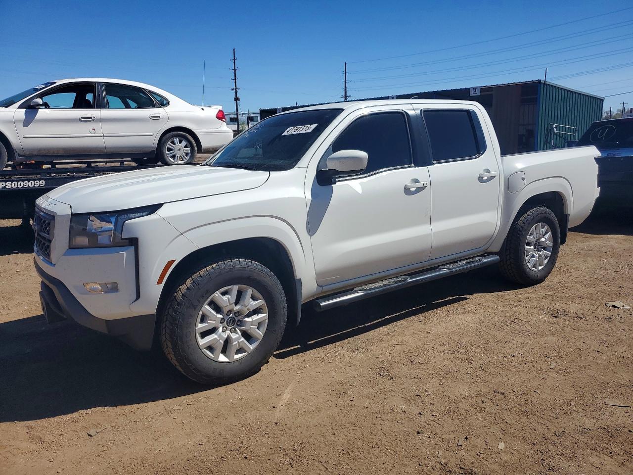 2022 NISSAN Frontier
