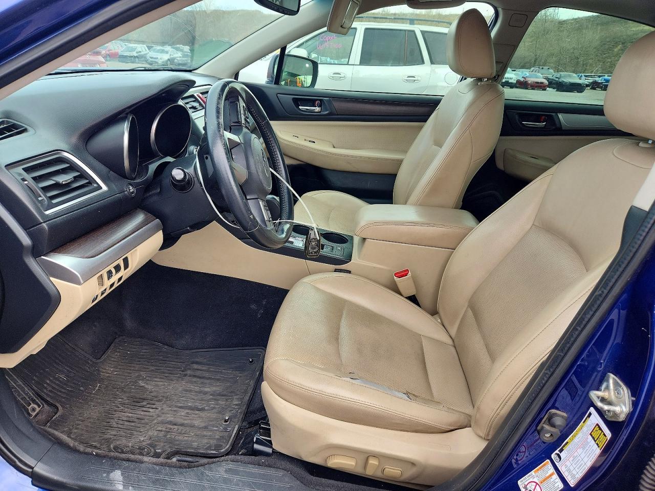 2015 SUBARU Legacy