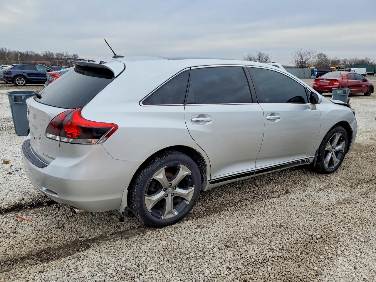 2012 TOYOTA VENZA