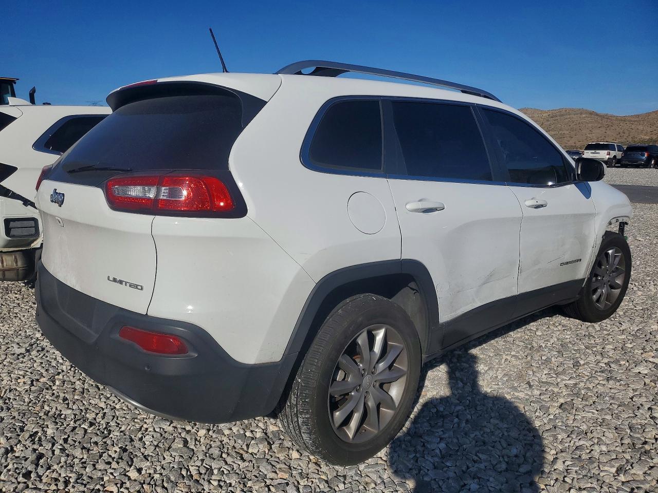 2018 JEEP CHEROKEE