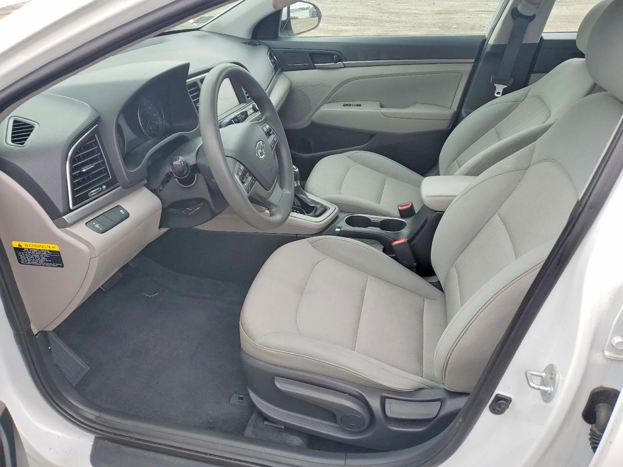 2017 HYUNDAI ELANTRA