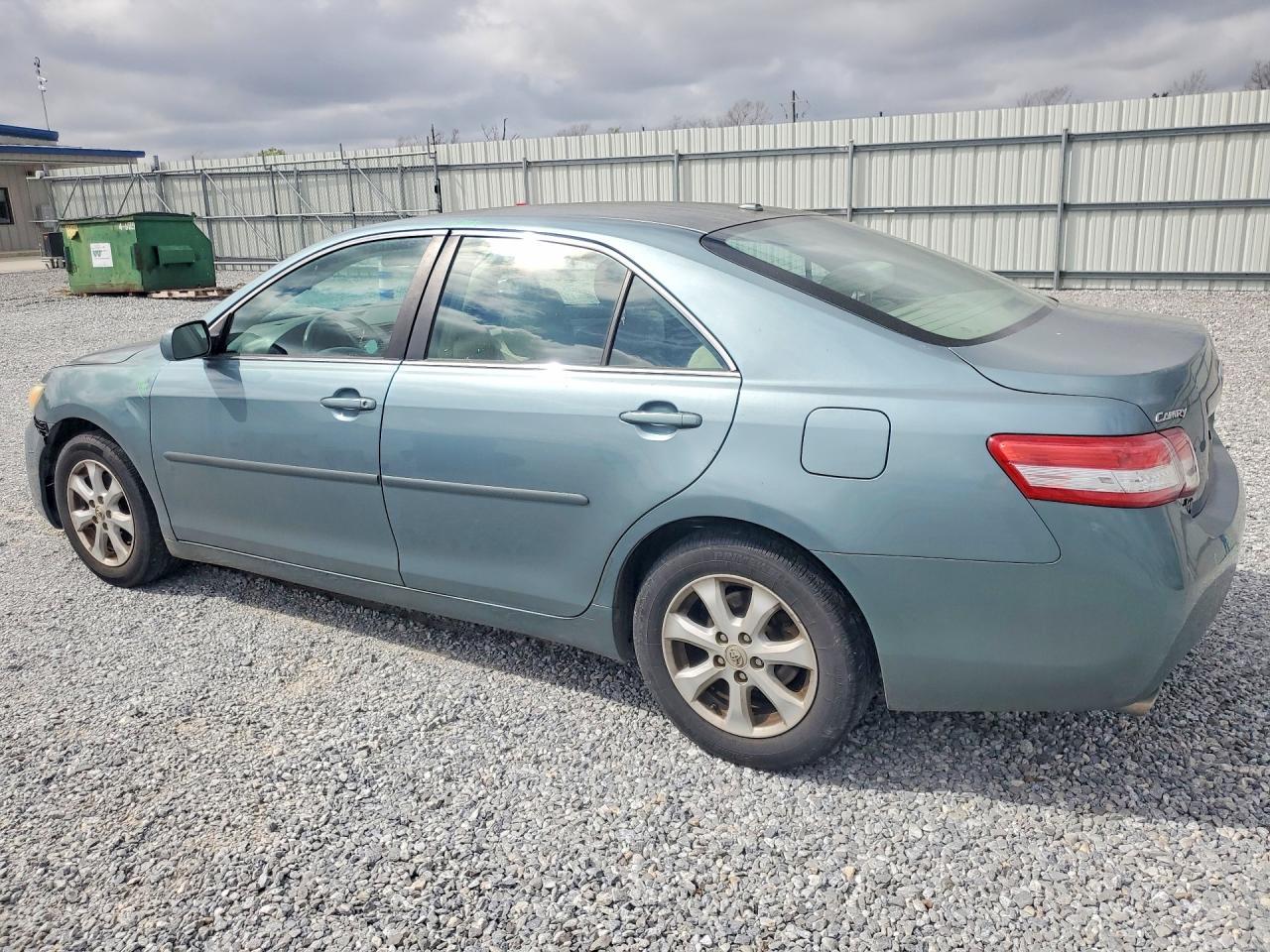 2010 TOYOTA CAMRY