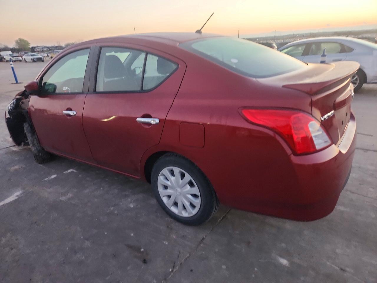 2019 NISSAN VERSA