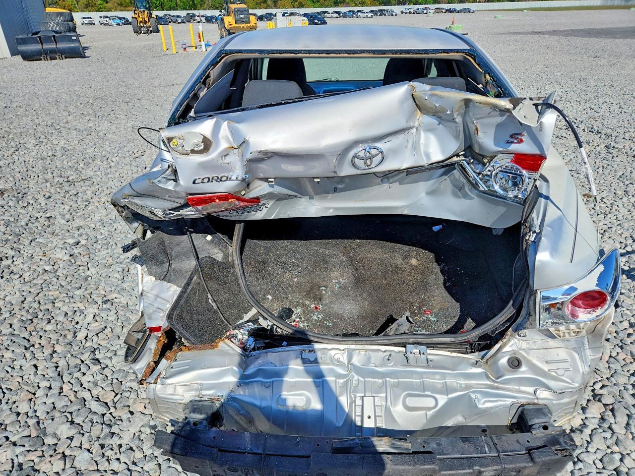 2011 TOYOTA COROLLA