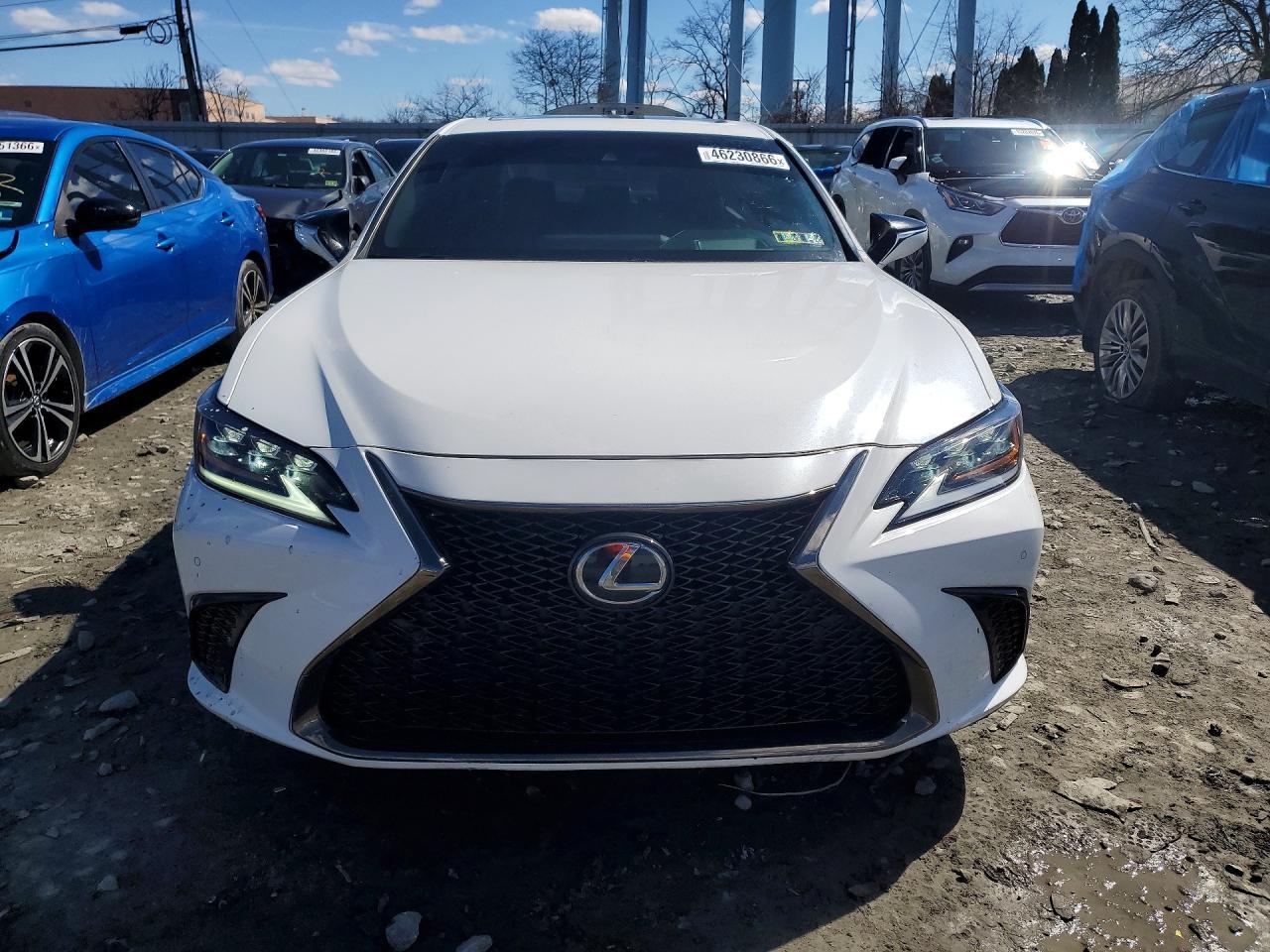2019 LEXUS ES 350