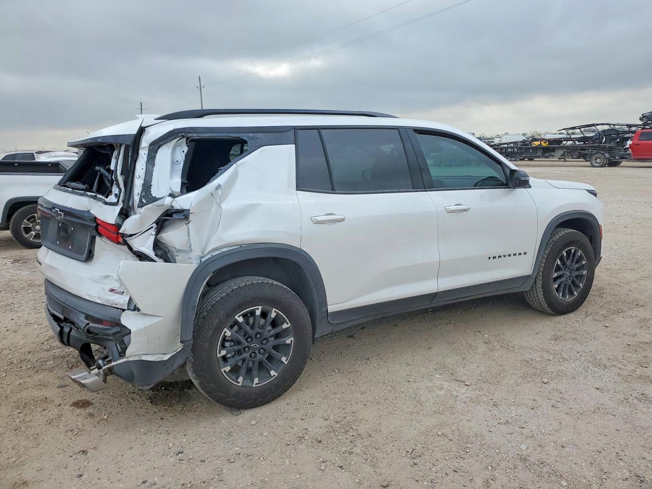 2025 CHEVROLET TRAVERSE