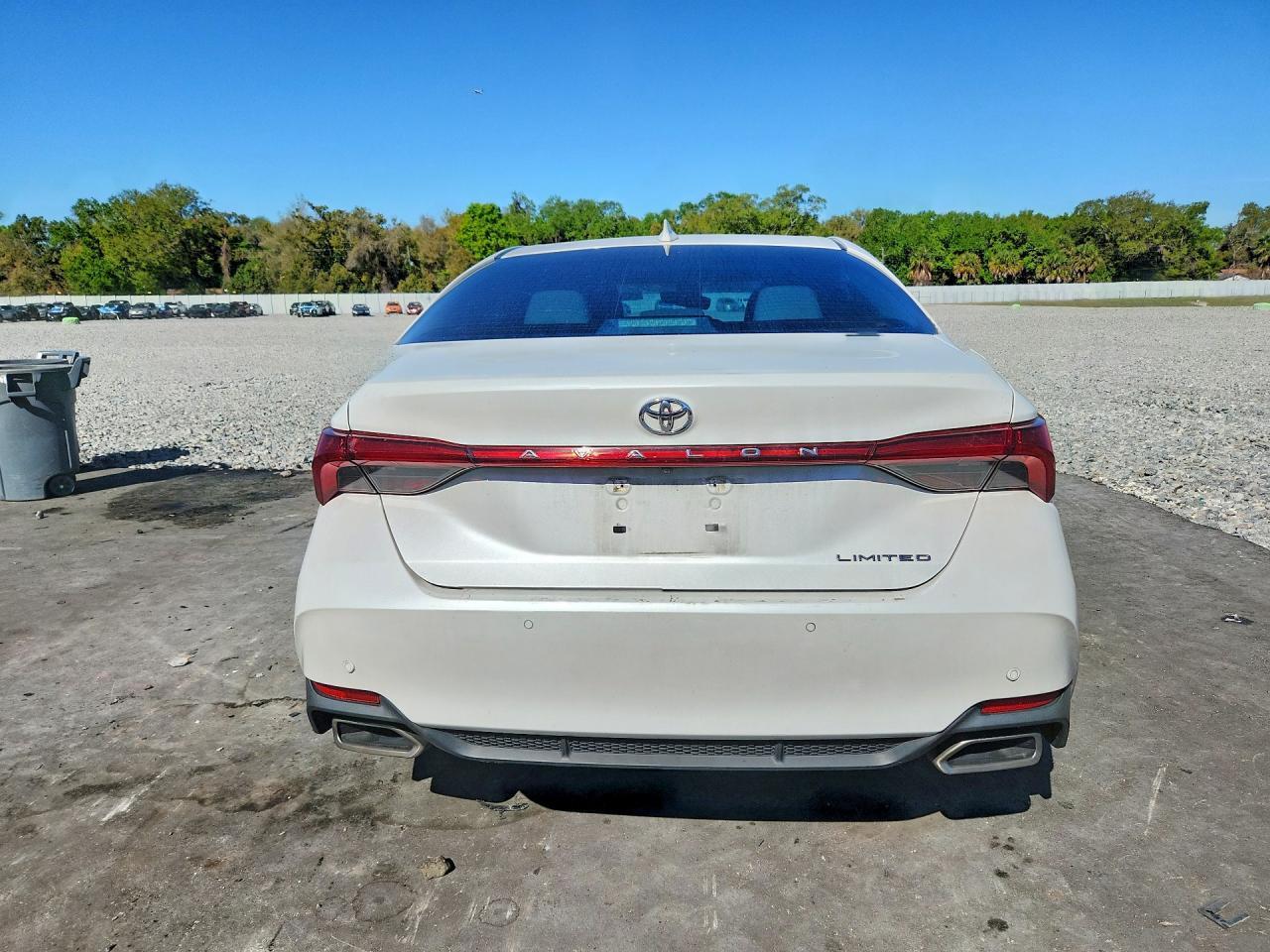 2020 TOYOTA Avalon