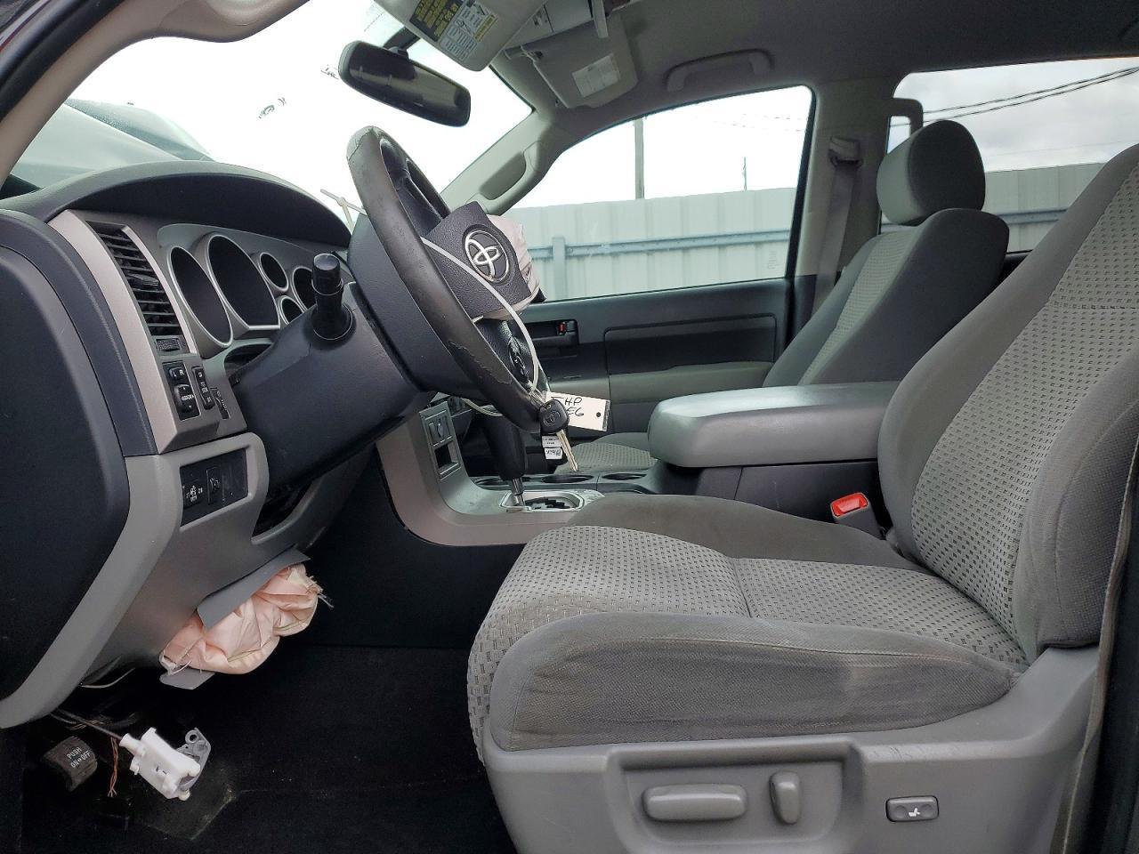 2012 TOYOTA TUNDRA