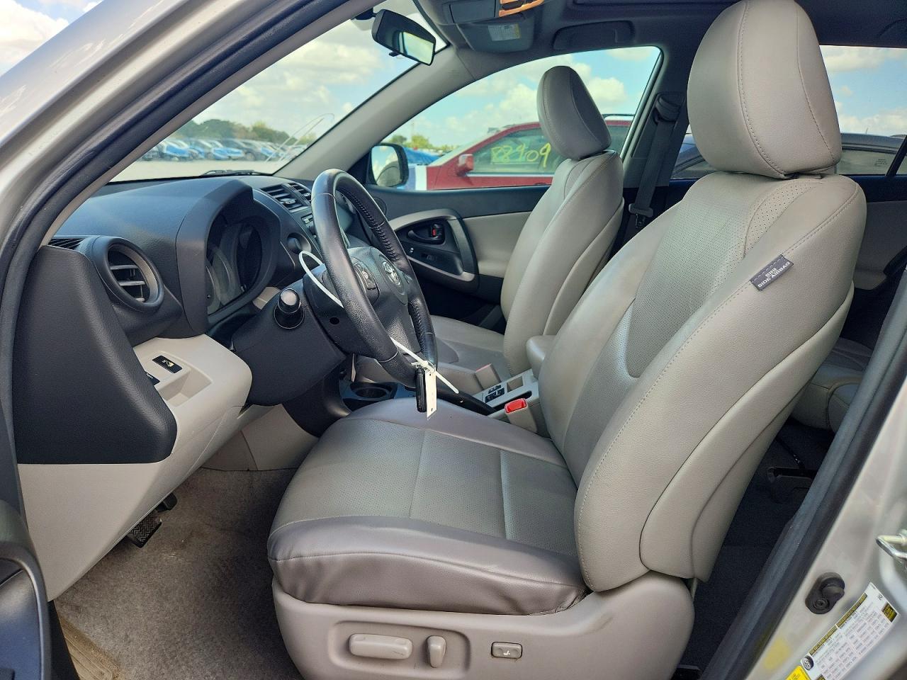 2012 TOYOTA RAV4